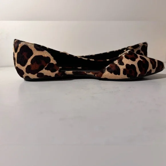 🐆Lulus Leopard Print Women's Flat Shoes 🐆 - Picture 4 of 8